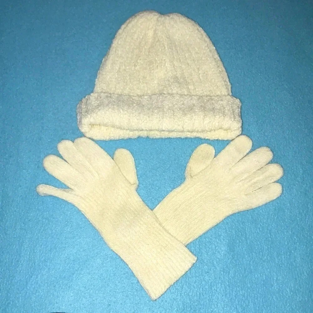 CHARTER CLUB knitted hat & gloves cream cable knit winter warm size OS